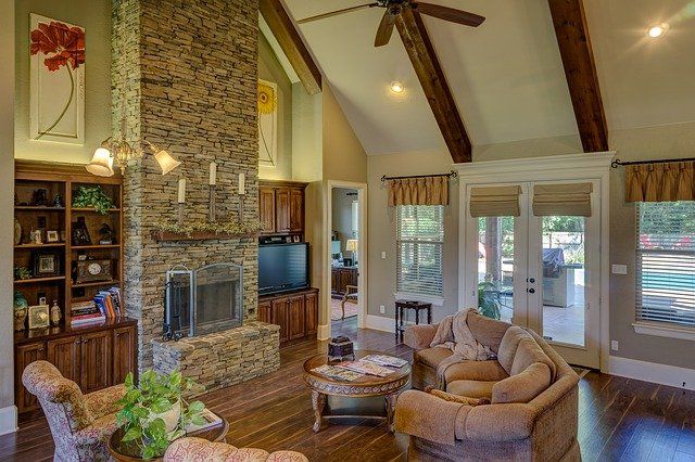 Hardwood Floor Cleaning