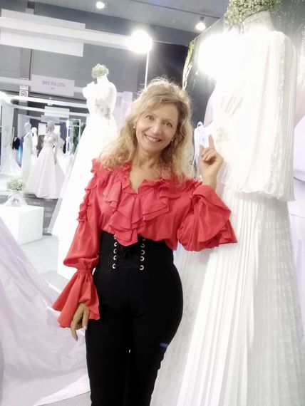 Esperte nella confezione di abiti da sposa originali