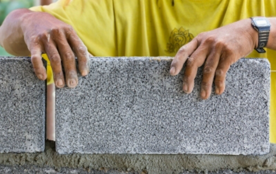 A masonry specialist in Cincinnati, OH