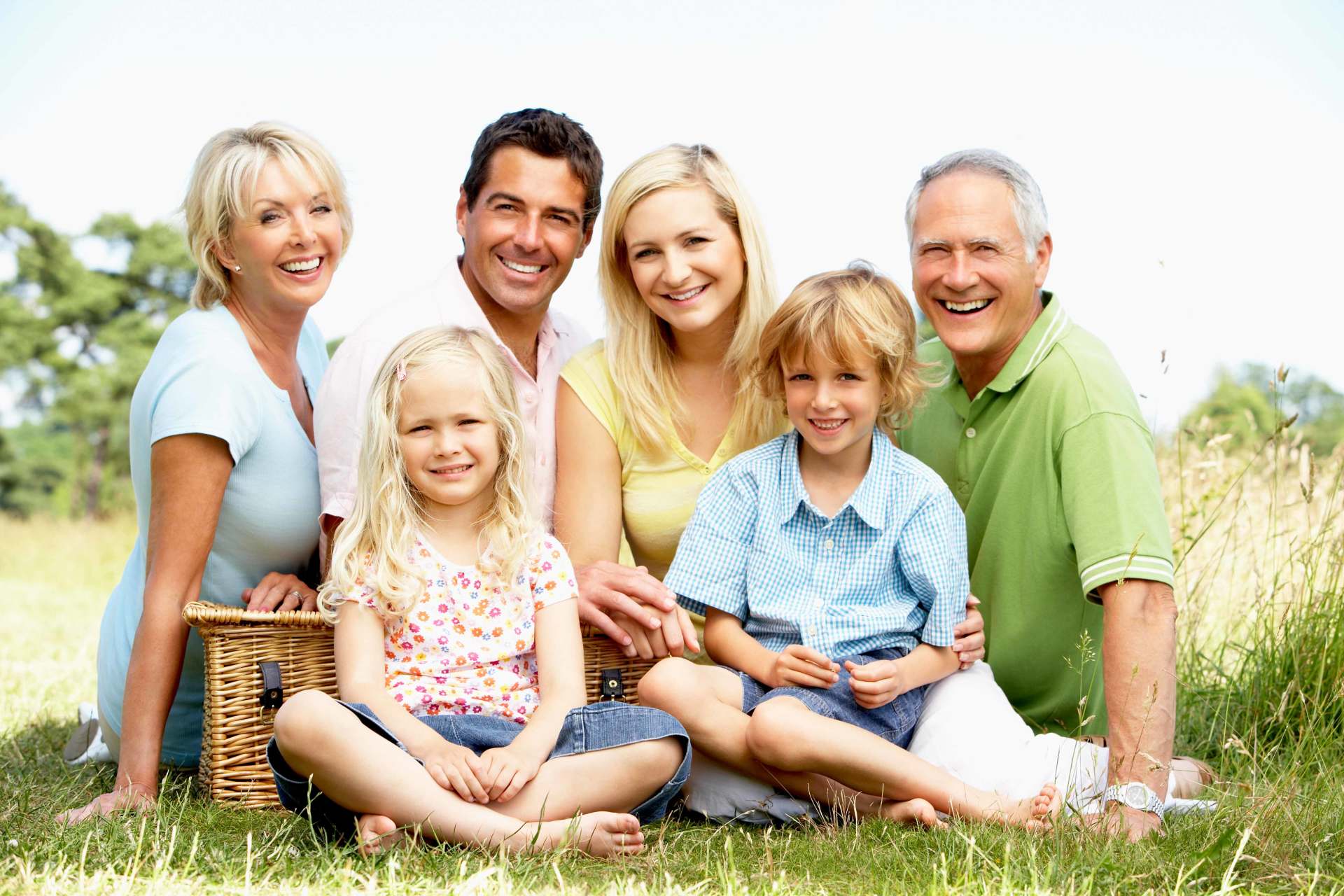 Assisted Living — Happy Family Moving in Reno, NV Assisted Living — Happy Family Moving in Reno, NV