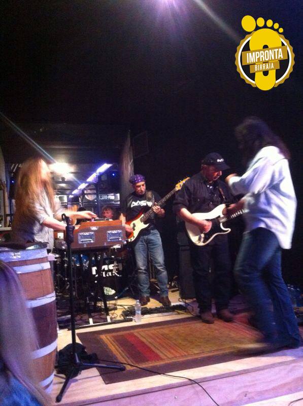 band suona live