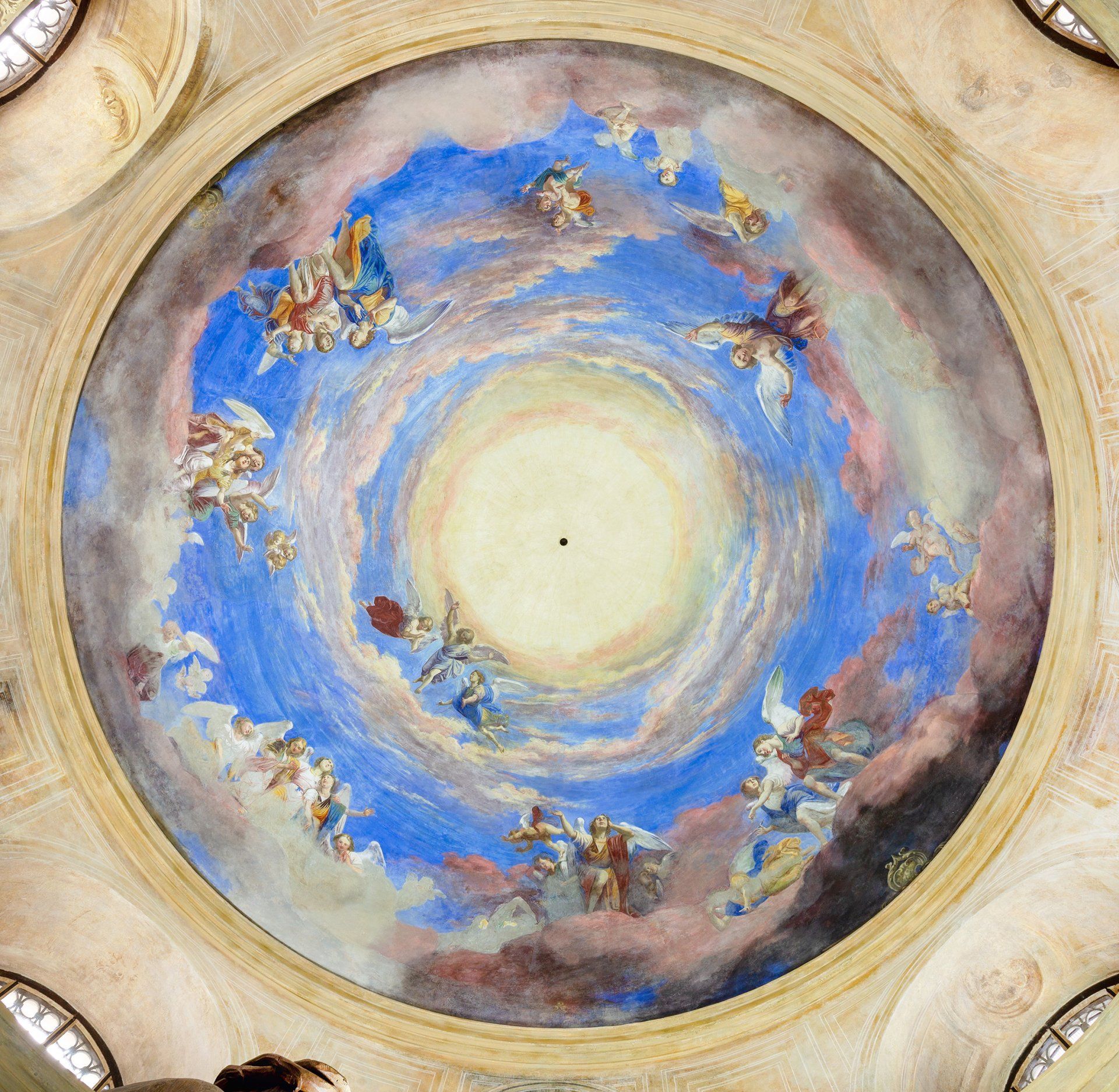 affresco nella chiesa di Sacro Monte Calvario dopo il restauro
