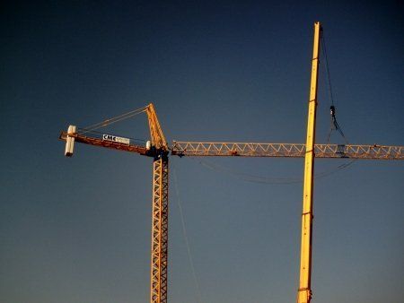 gru per cantieri
