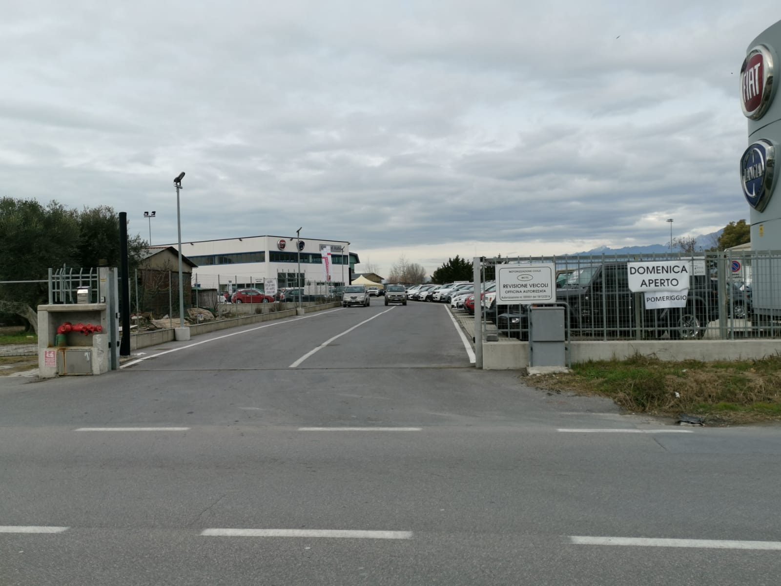 cancelli per l'industria