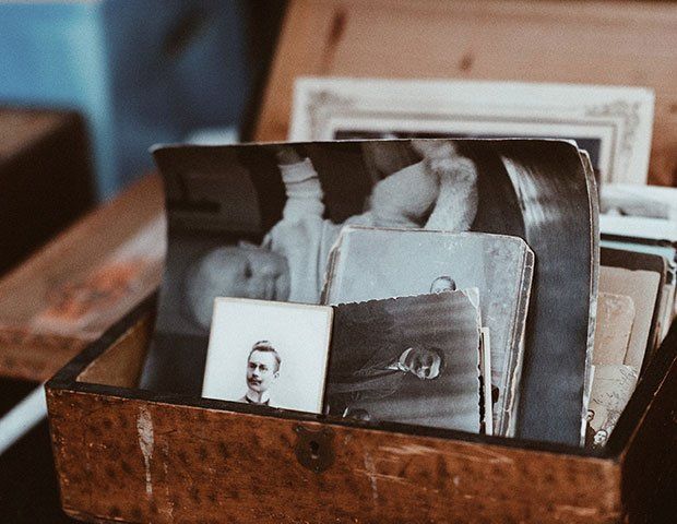 SHOEBOX SCANNING
