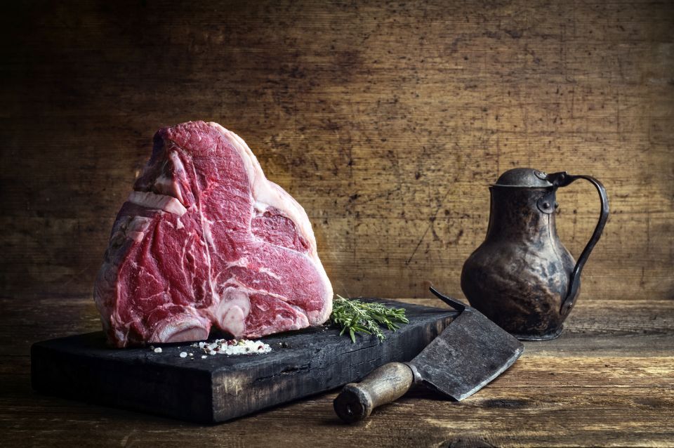 carne su tagliere
