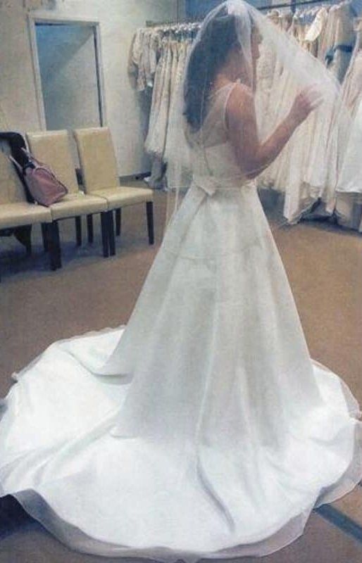 wedding dress