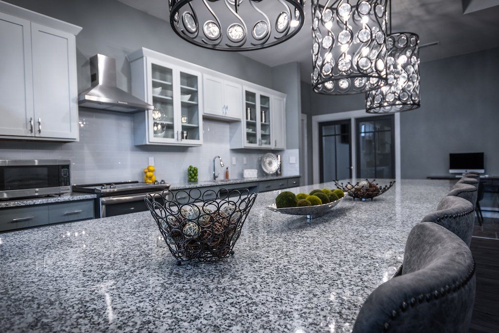1 element apartments lobby