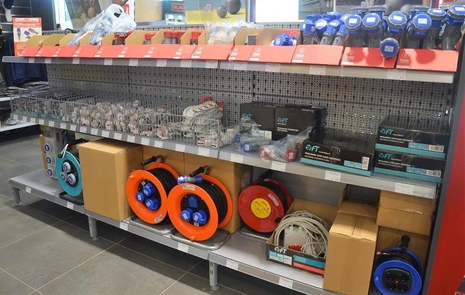materiale elettrico