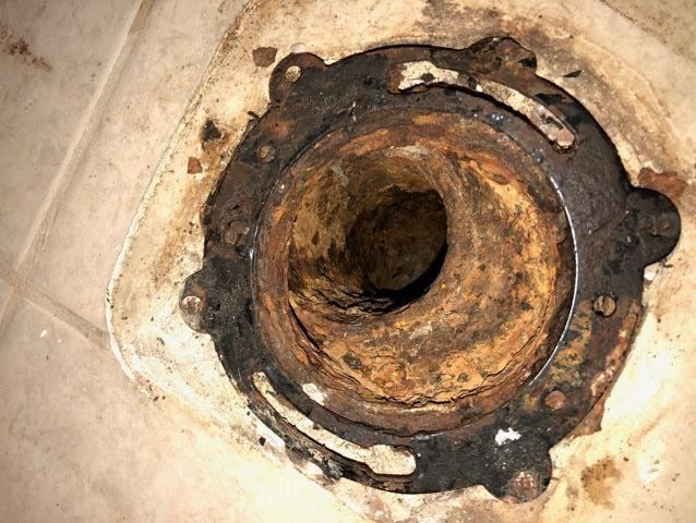 Cast iron piping in Clearwater, FL that needs to be repaired