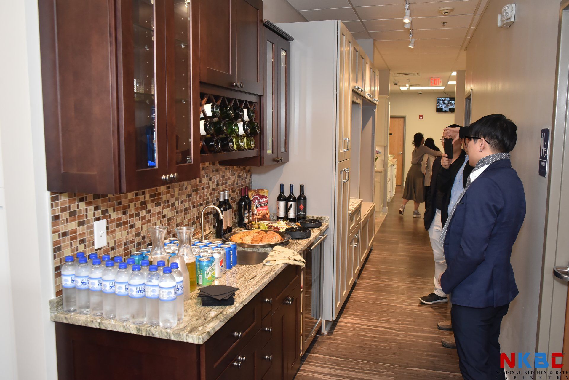 Food & Drinks