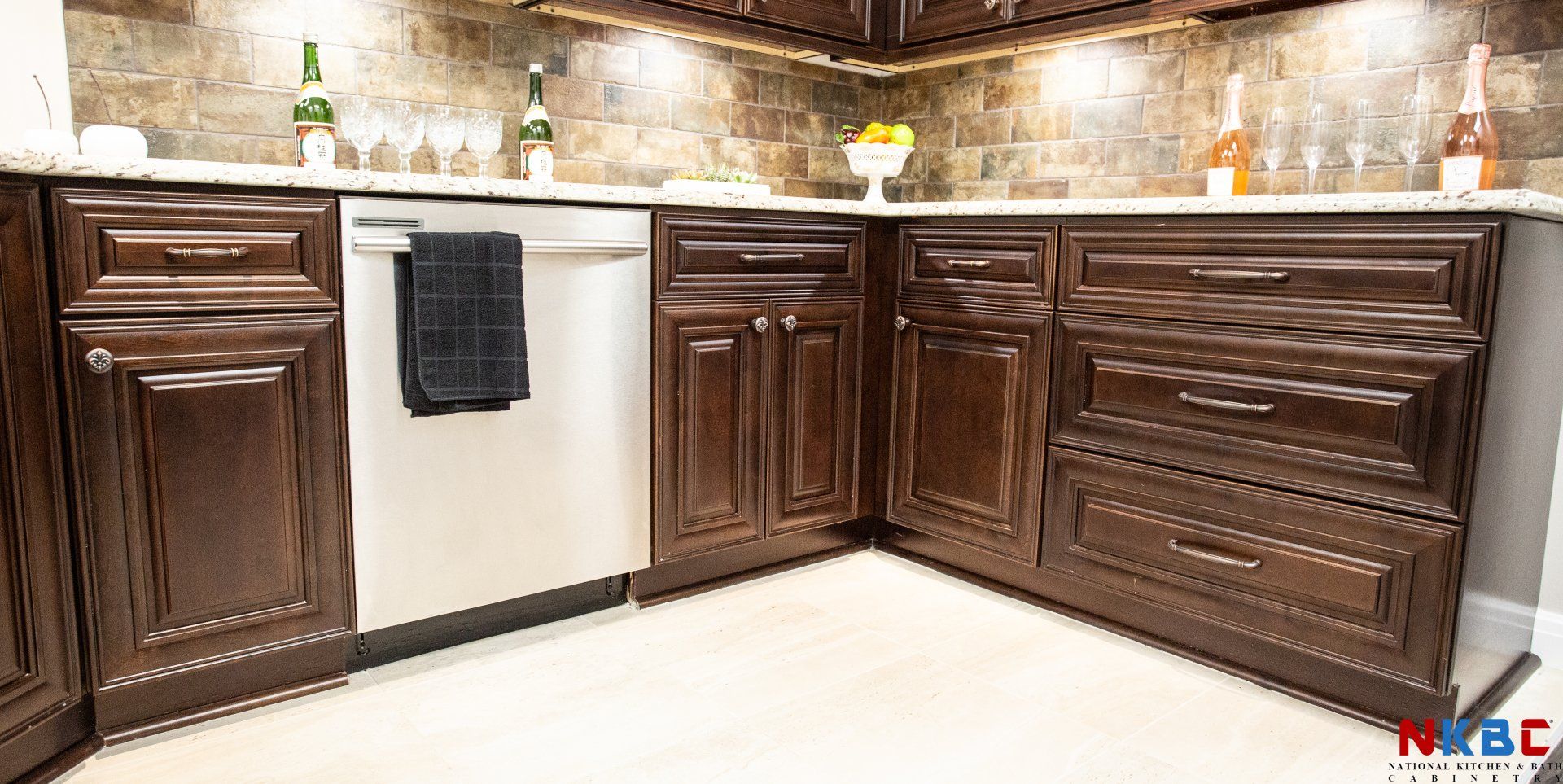 wholesale cabinets in Gary, IN