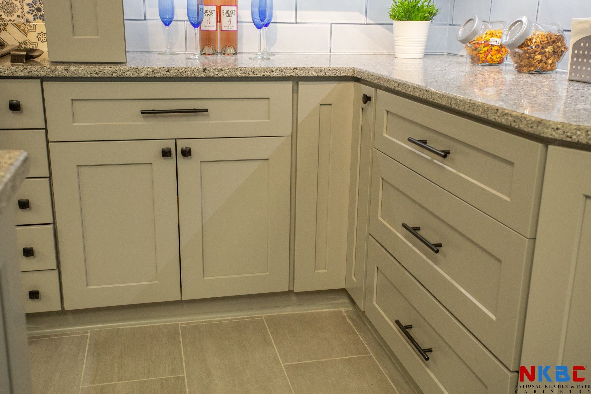 Kitchen Cabinets in the Corner