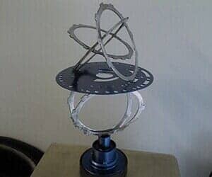 Metal circles art- Auto Repair near me in Poughkeepsie, NY
