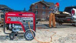 Man Using Generator | Chicago, IL | Turek & Sons