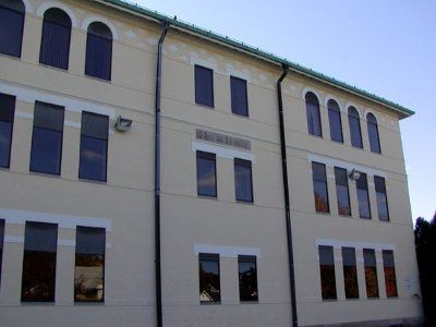 Old Robert Bartlett School