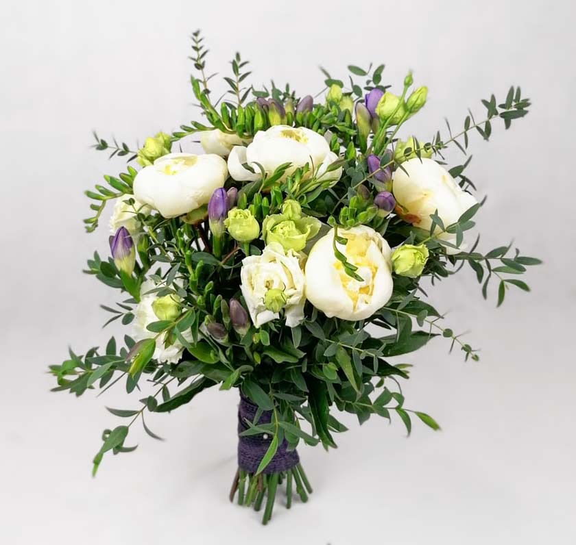 ramo de novia peonias