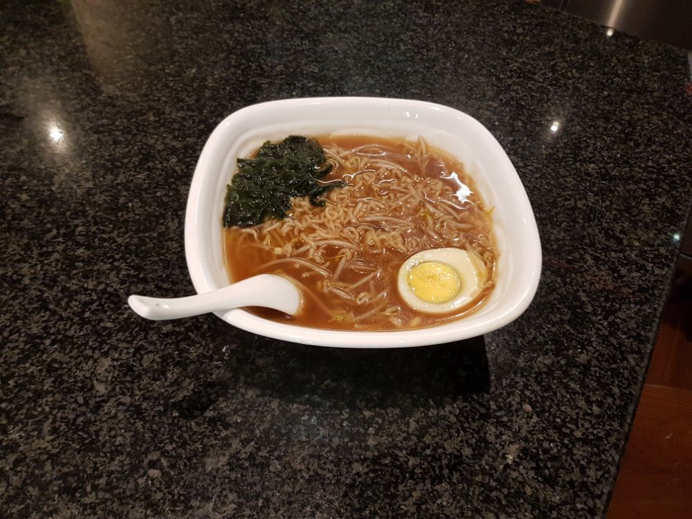 ramen con verdure