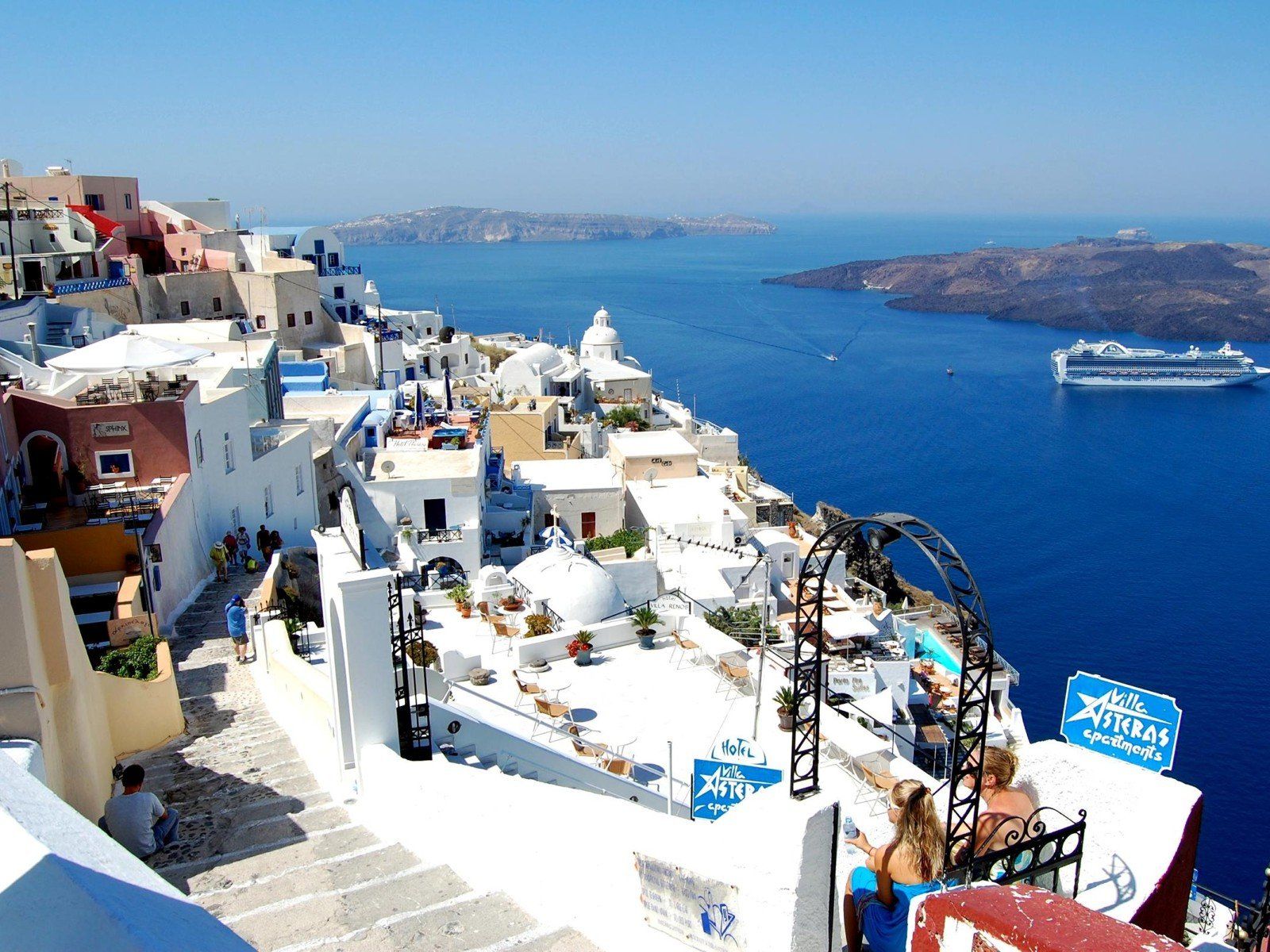 Fira Santorini