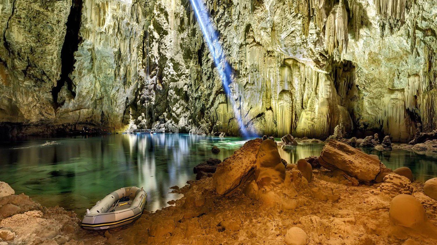 Abismo Anhumas Bonito MS