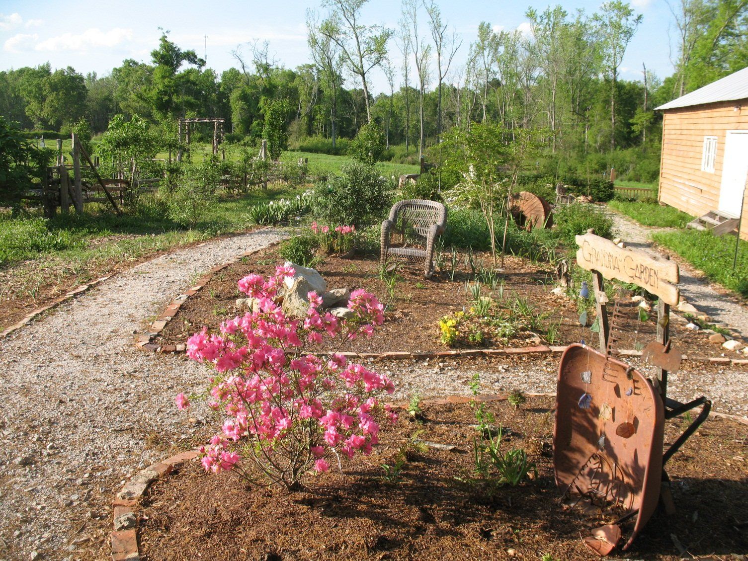Heirloom Tea Garden
