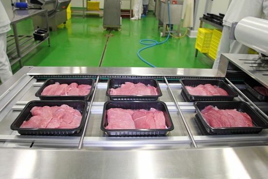 packed raw meat
