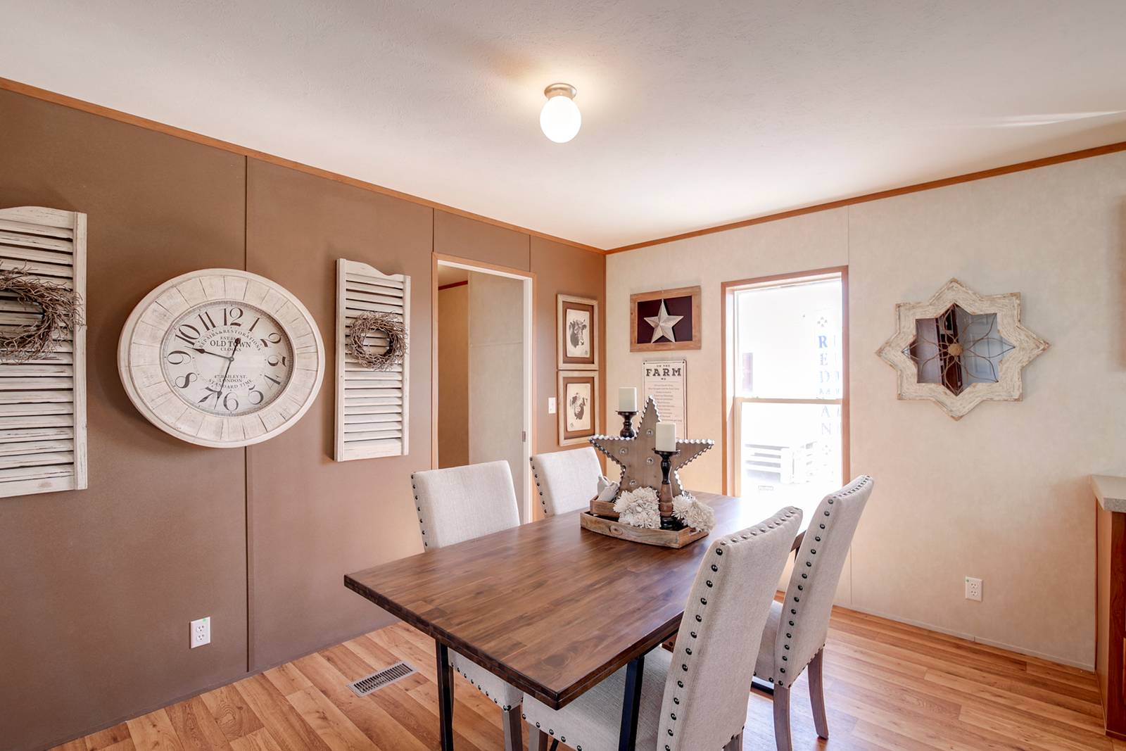 Bean's Homes Dining Room Interior Options in Lyndon, Vermont