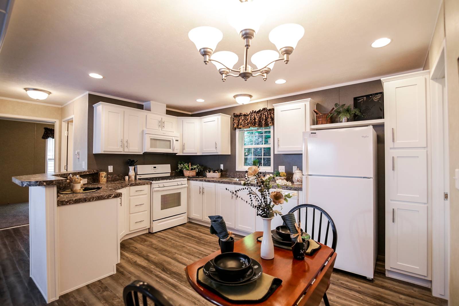 Manufactured home kitchen option in Lyndonville, VT