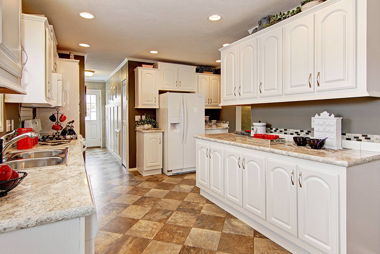 Bean's Homes Kitchen Interior Options in Lyndonville, VT