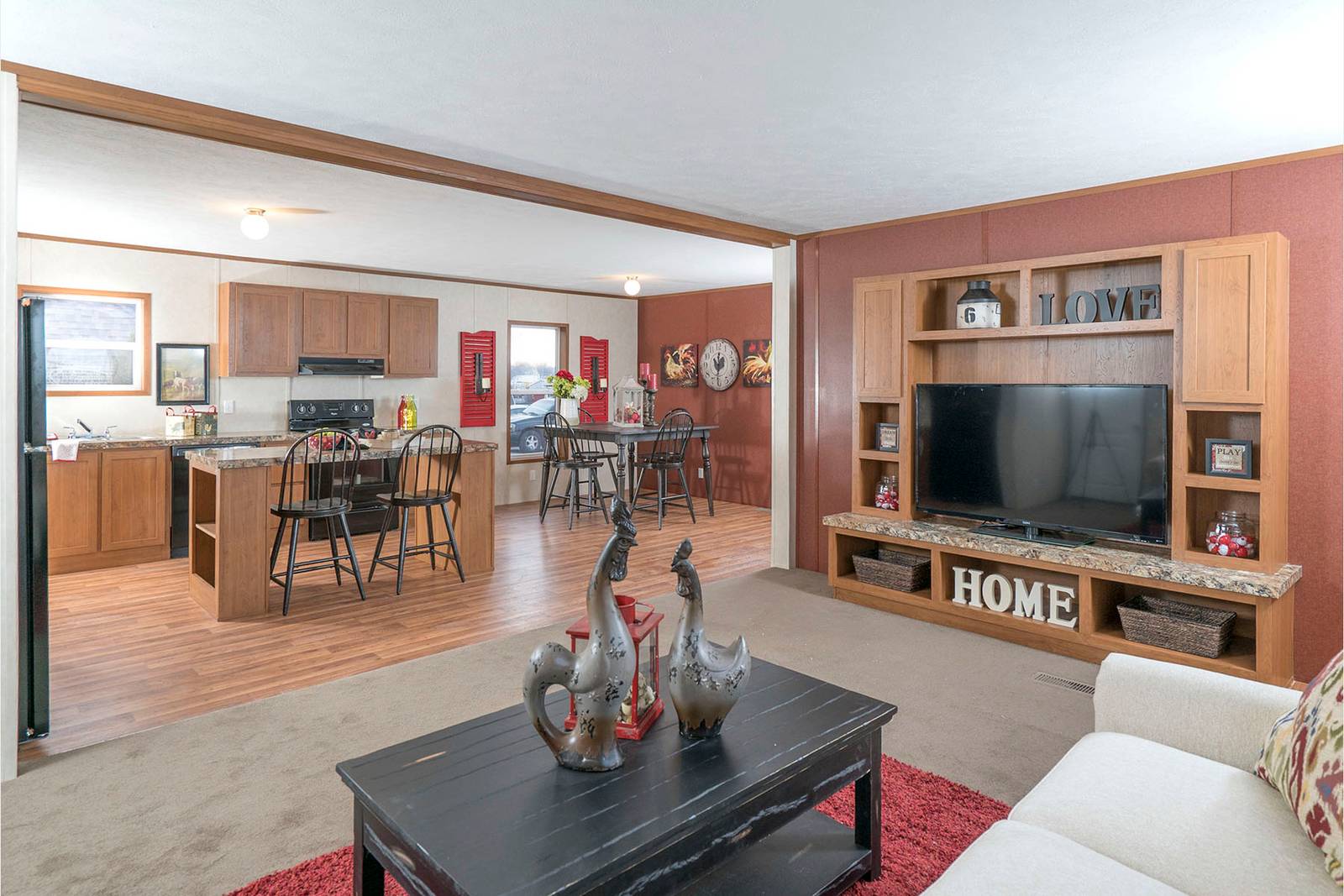 Living room manufactured home options in Lyndonville