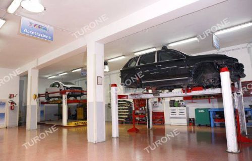 Interno officina 3