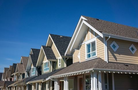 Large Houses With Shingle Roof — Lansing, MI — Kruger Incorporated Large Houses With Shingle Roof — Lansing, MI — Kruger Incorporated