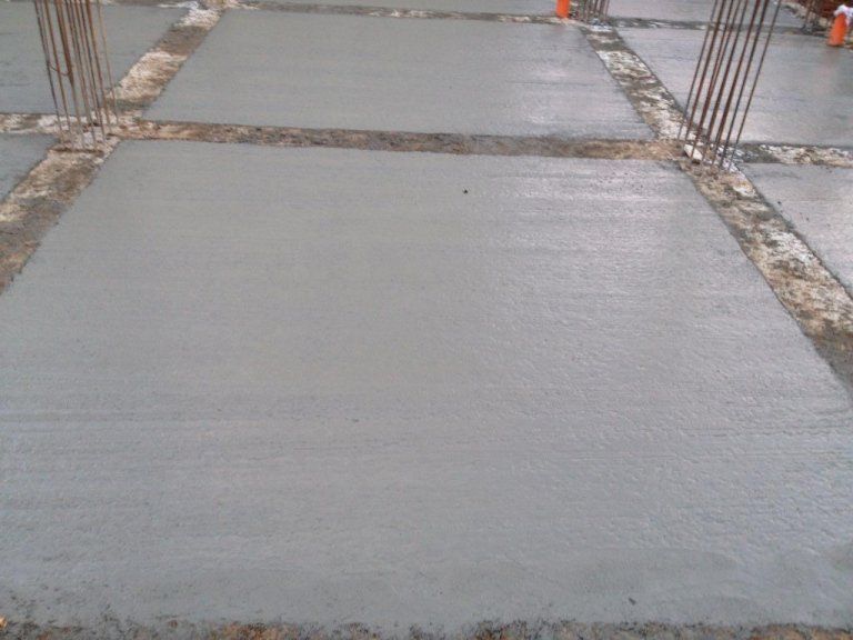 pavimento in cemento.