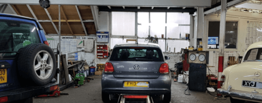 MOT testing garage in Redhill MOT testing garage in Redhill