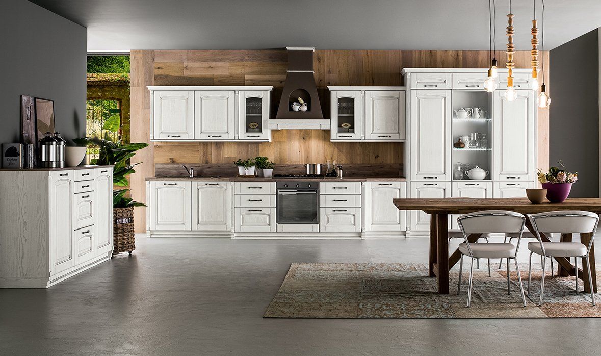 cucina classico in legno bianco