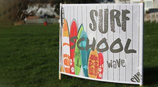 POSTERS & BANNERS