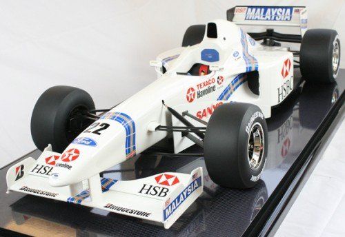 Racing car model