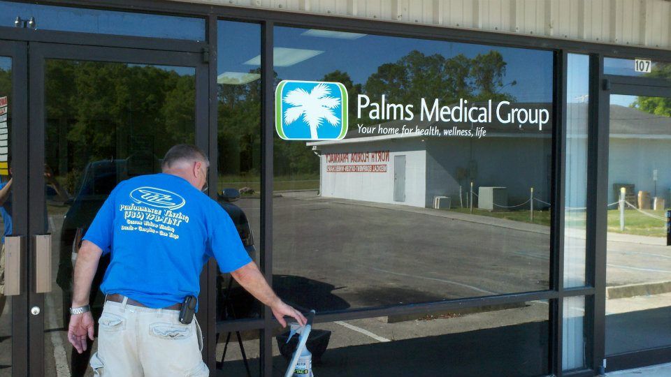 store front window graphics lake city