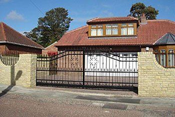 Metal work - Glasgow, Lanarkshire - Smiley Fabrications Ltd - Powder coating