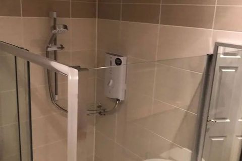 bathroom services