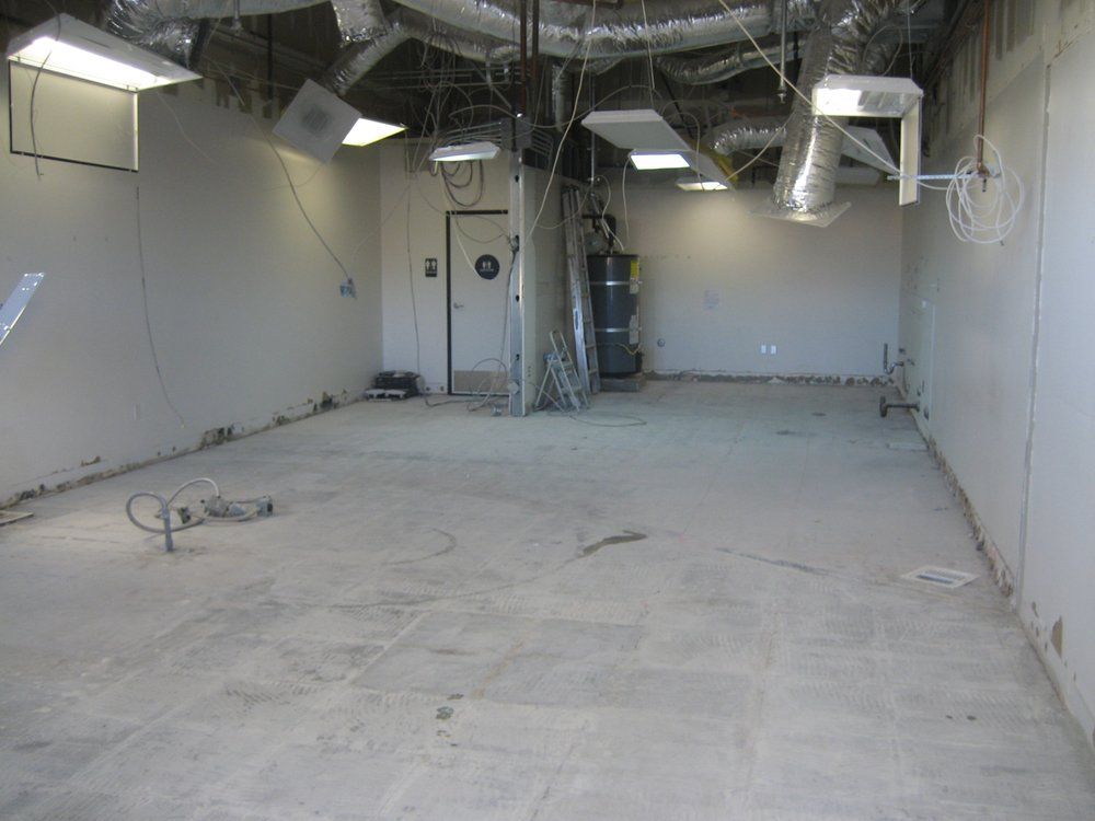 Garage — Vista, CA — J. B. Hauling