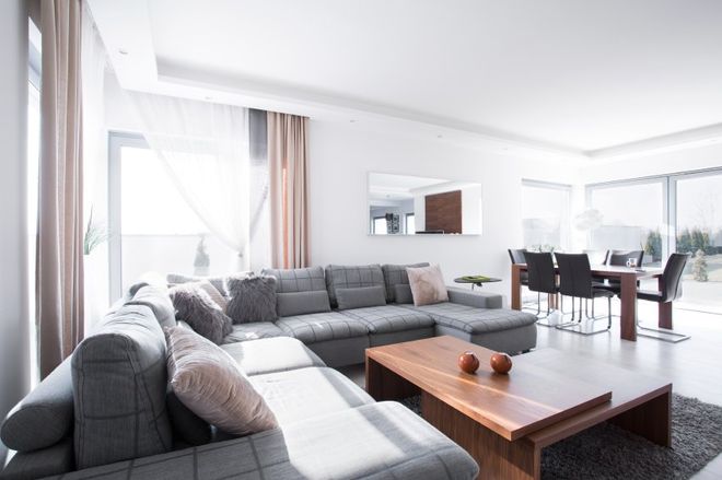 burlington rental living room