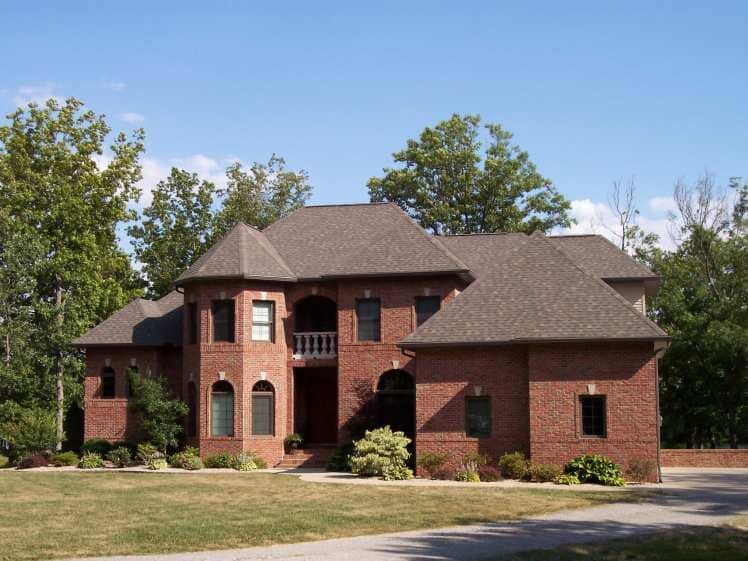 Modern Home at Lake Moses — Front View of House in Marion, IL
