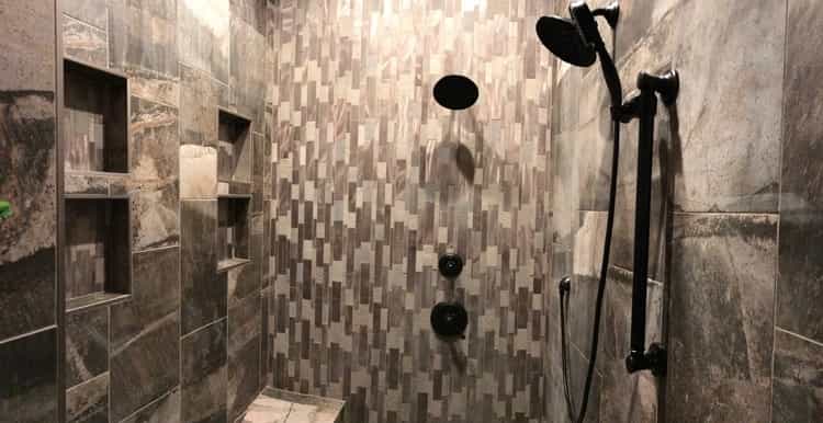 Home Design — White and Gray Pattered Bathroom in Marion, IL
