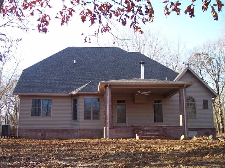 Jason Drew Residence — Blue Roof House in Marion, IL