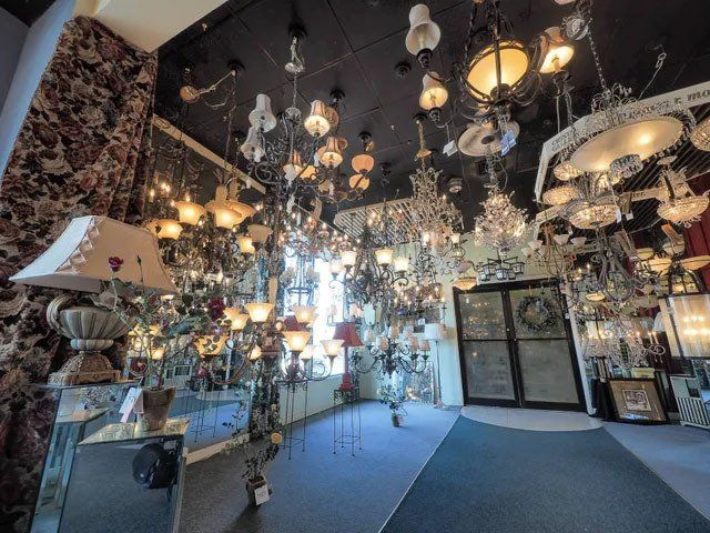 Chandeliers 4