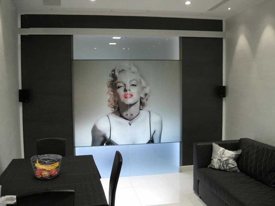 Porta con Marilyn Monroe