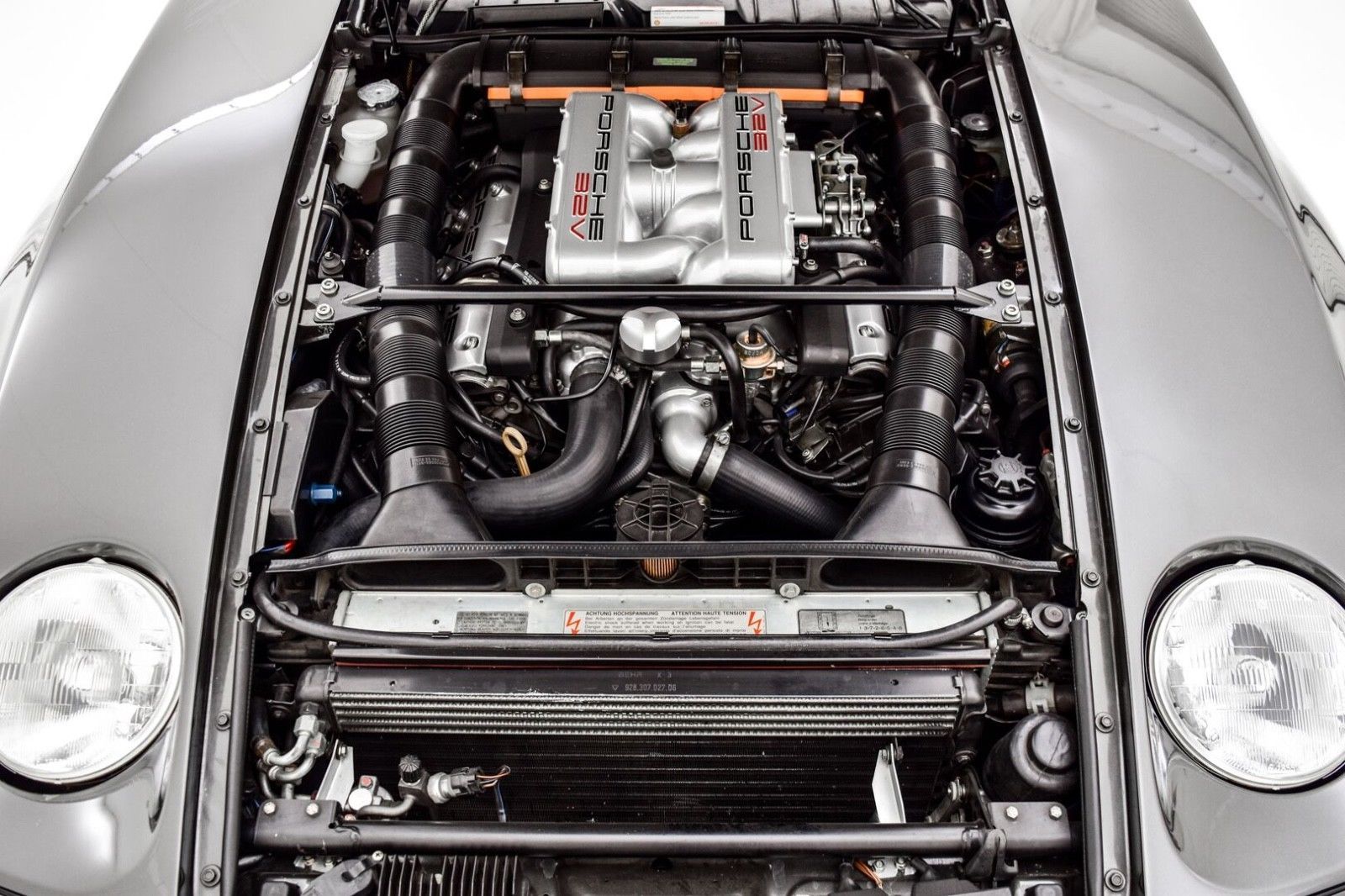 928 Engine