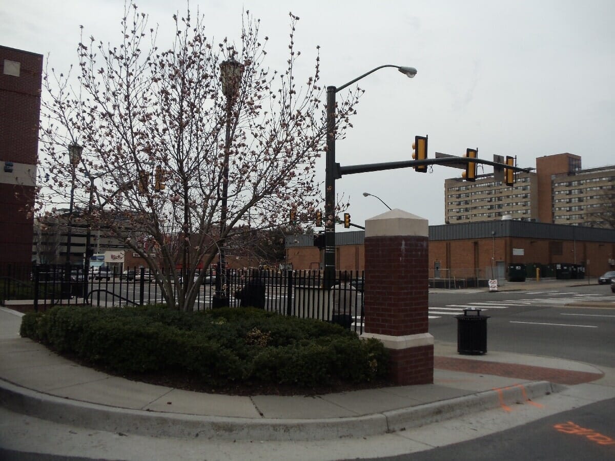 Before Brick Entry Replacement #1 — Chester, VA — ARW Contracting, Inc.