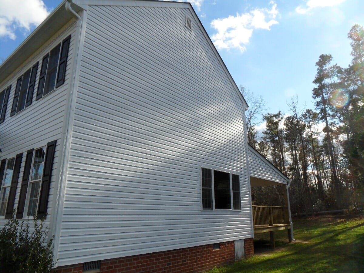 Exterior Renovation #27 — Chester, VA — ARW Contracting, Inc.